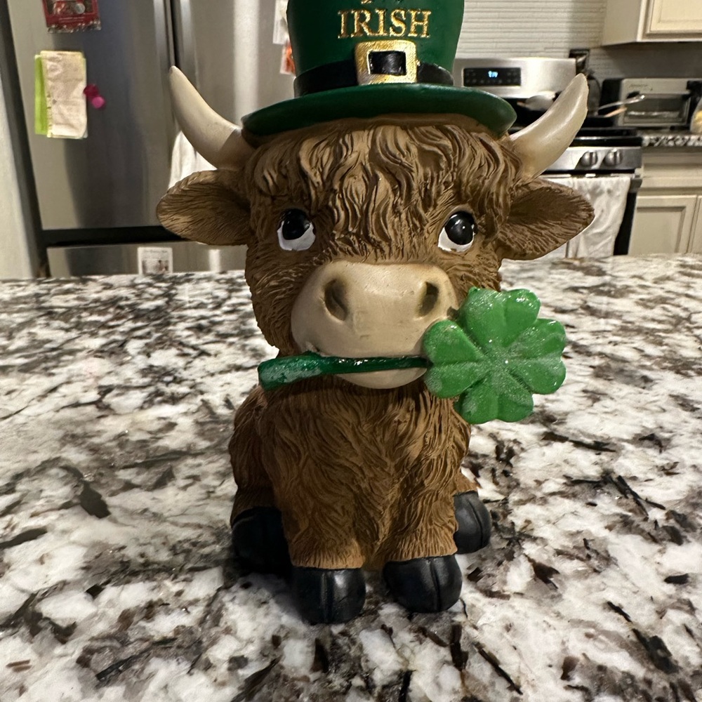 St. Patrick’s Day Highland Cow "I Love Irish"